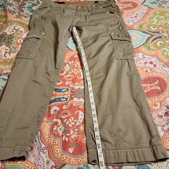 Y2K Rock Revival Cropped Cargo Pants | Taupe | Size 31 - Picture 5 of 11